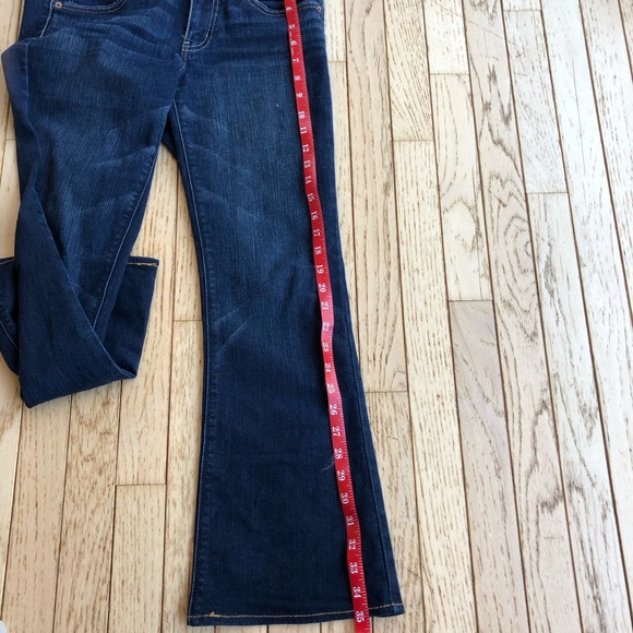 American Eagle Jeans - Picture 9 of 9